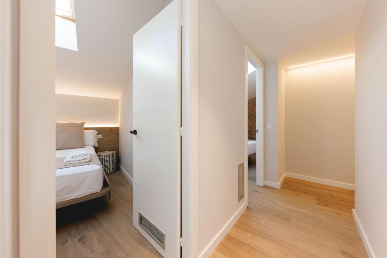 Bravissimo Cort Reial Duplex, Spacious With 3 Bedrooms Херона Екстериор снимка