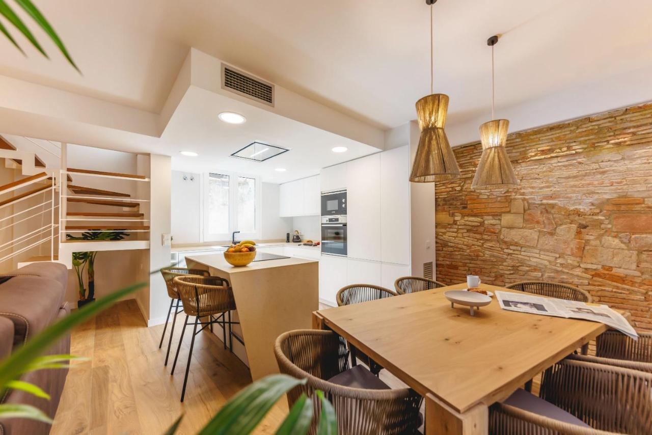 Bravissimo Cort Reial Duplex, Spacious With 3 Bedrooms Херона Екстериор снимка