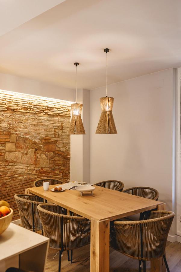Bravissimo Cort Reial Duplex, Spacious With 3 Bedrooms Херона Екстериор снимка