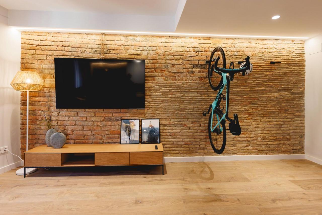 Bravissimo Cort Reial Duplex, Spacious With 3 Bedrooms Херона Екстериор снимка